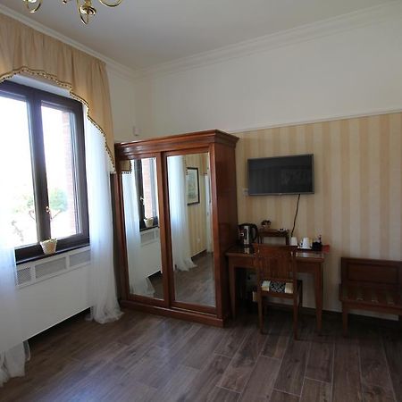 Area Sacra Relais Bed & Breakfast Rome Room photo